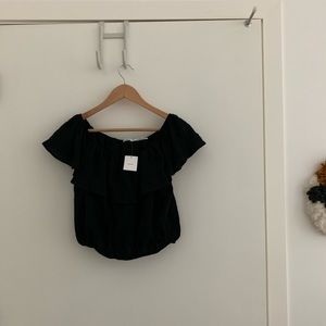 Kimchi Blue crop top off shoulder blouse